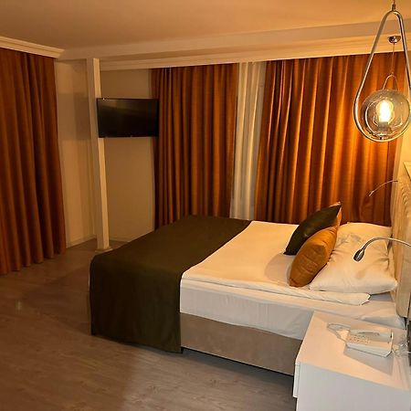 ออรา บูทิก โฮเต็ล Hotel ซีเด ภายนอก รูปภาพ