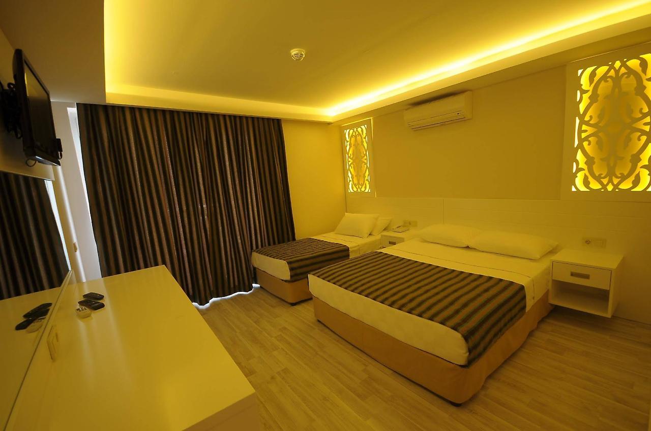 ออรา บูทิก โฮเต็ล Hotel ซีเด ภายนอก รูปภาพ
