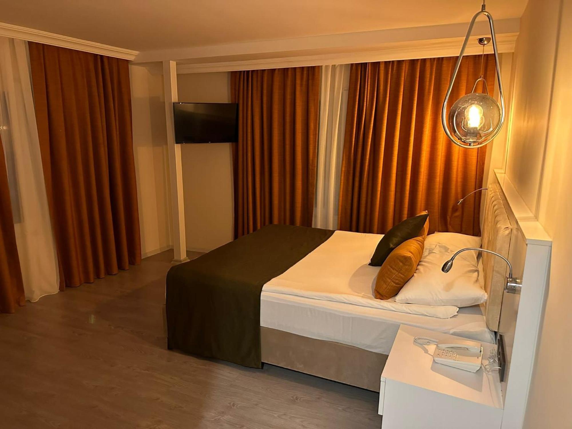 ออรา บูทิก โฮเต็ล Hotel ซีเด ภายนอก รูปภาพ