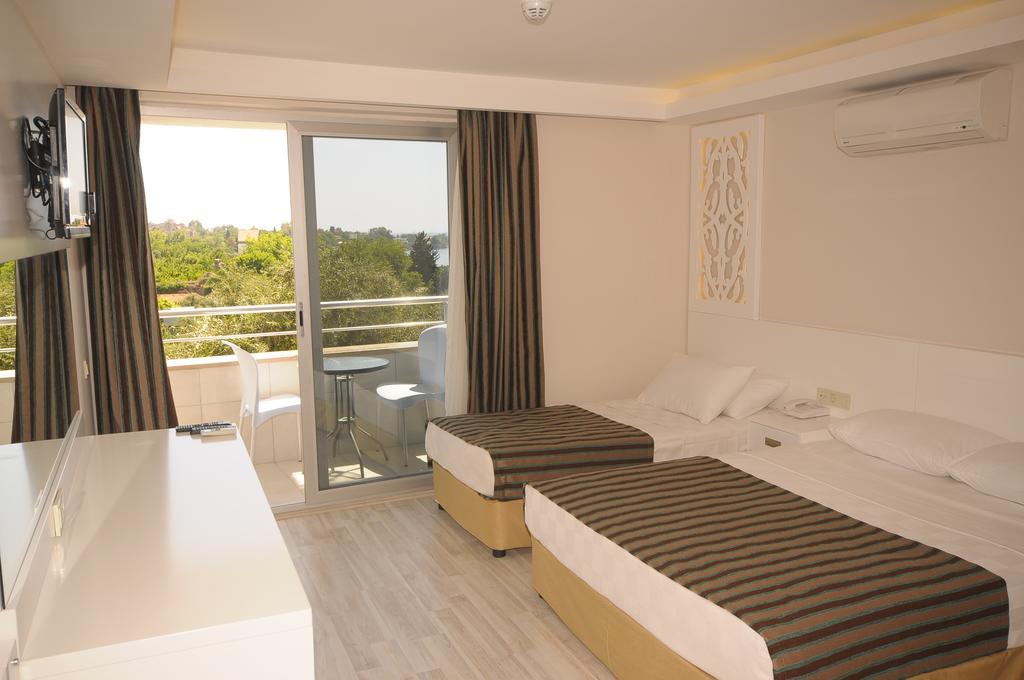 ออรา บูทิก โฮเต็ล Hotel ซีเด ภายนอก รูปภาพ